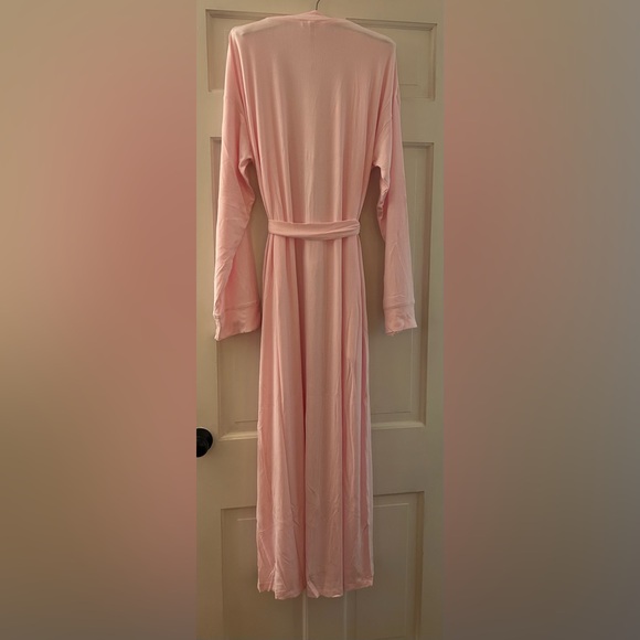 SKIMS Valentine’s Cherry Blossom Pink Soft Lounge Long Robe Medium Rib NWT New M - Picture 11 of 15